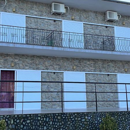 Villa Leonidas Koutsoupia Kókkinon Nerón Dış mekan fotoğraf