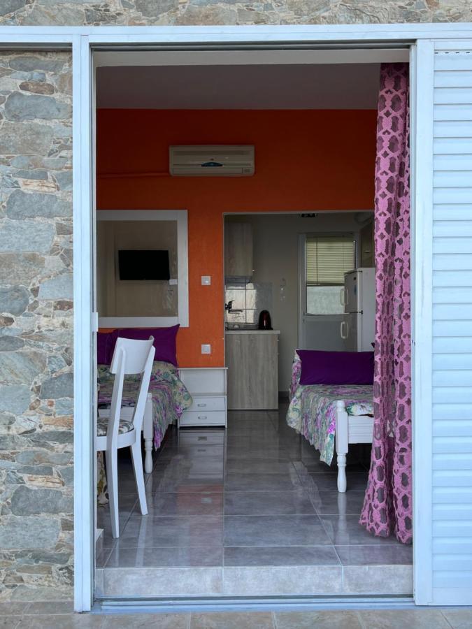 Villa Leonidas Koutsoupia Kókkinon Nerón Dış mekan fotoğraf