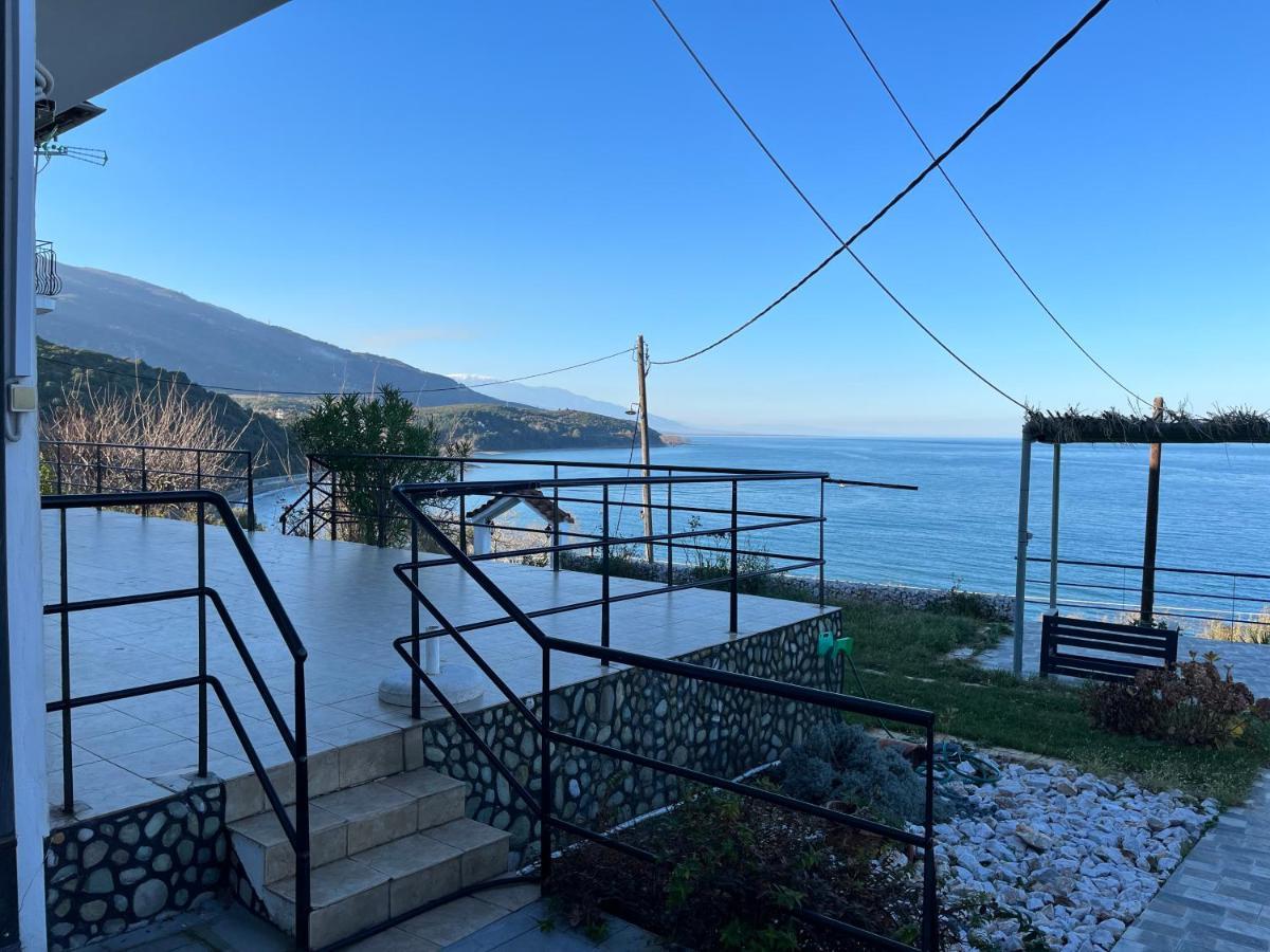 Villa Leonidas Koutsoupia Kókkinon Nerón Dış mekan fotoğraf